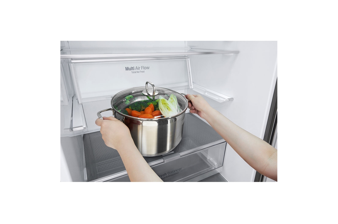 LG 11 кг, макс. 1400 оборота/мин., Перална машина с пара, TurboWash™360, AI DD™ и WiFi , Изглед на барабана, F4X5511THB, thumbnail 6